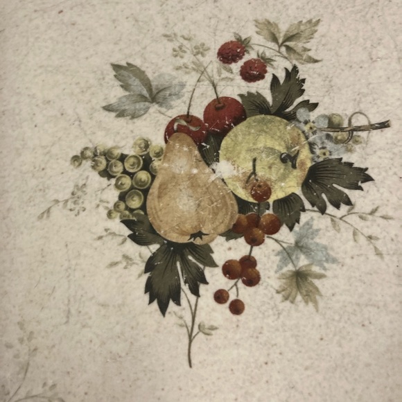 Vintage Royal Doulton plates - Picture 5 of 5